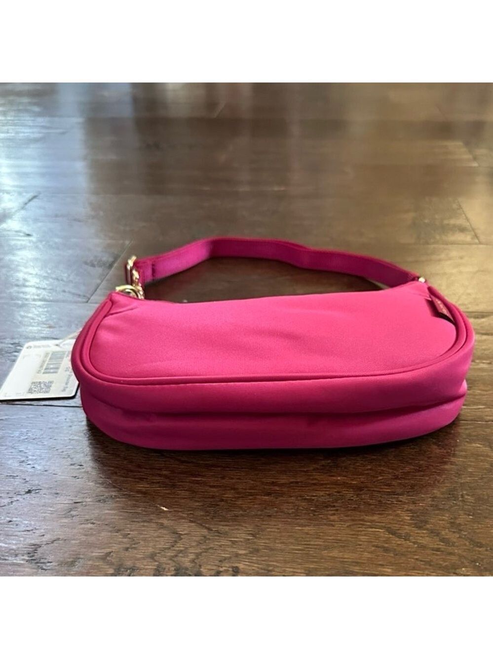 Lululemon-City Essentials Mini Shoulder Bag 1L-Berry Rumble-NWT - Picture 9 of 12